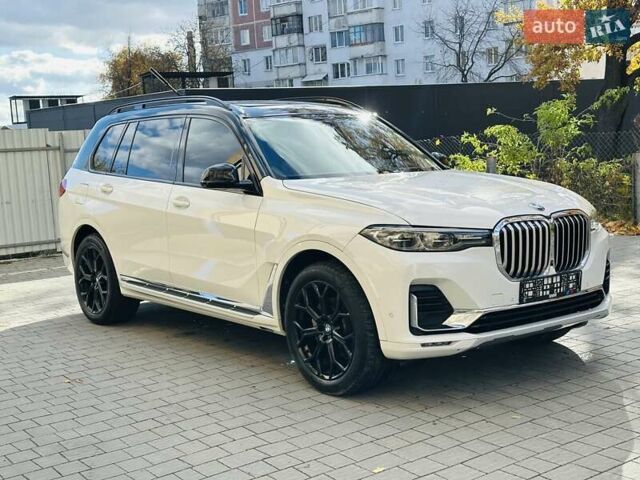 Белый БМВ X7, объемом двигателя 3 л и пробегом 67 тыс. км за 59500 $, фото 6 на Automoto.ua