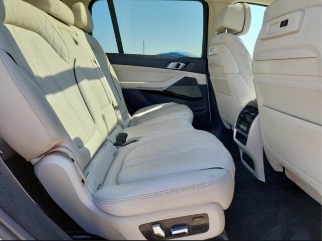 Белый БМВ X7, объемом двигателя 3 л и пробегом 133 тыс. км за 34000 $, фото 10 на Automoto.ua