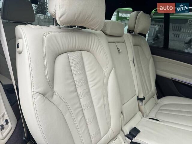Белый БМВ X7, объемом двигателя 2.99 л и пробегом 98 тыс. км за 79000 $, фото 91 на Automoto.ua