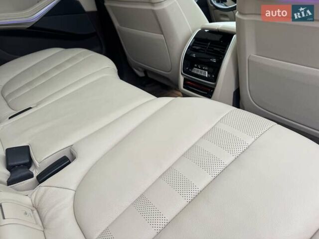 Белый БМВ X7, объемом двигателя 2.99 л и пробегом 98 тыс. км за 79000 $, фото 82 на Automoto.ua