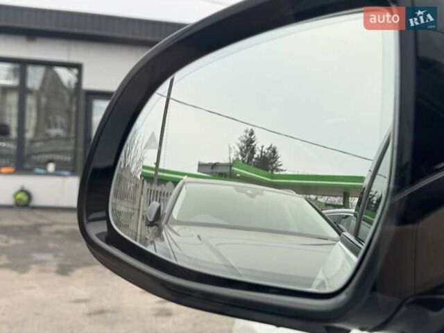 Белый БМВ X7, объемом двигателя 2.99 л и пробегом 98 тыс. км за 79000 $, фото 43 на Automoto.ua