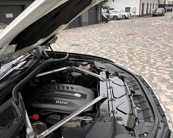 Белый БМВ X7, объемом двигателя 2.99 л и пробегом 99 тыс. км за 71999 $, фото 19 на Automoto.ua