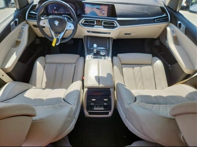 Белый БМВ X7, объемом двигателя 3 л и пробегом 133 тыс. км за 34000 $, фото 7 на Automoto.ua