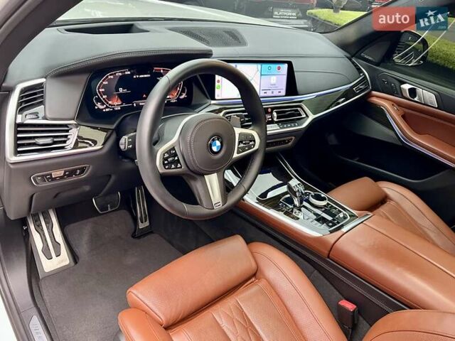 Белый БМВ X7, объемом двигателя 4.39 л и пробегом 68 тыс. км за 72900 $, фото 29 на Automoto.ua