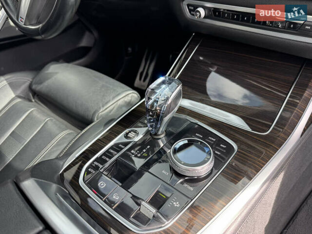 Білий БМВ X7, об'ємом двигуна 3 л та пробігом 166 тис. км за 64500 $, фото 47 на Automoto.ua