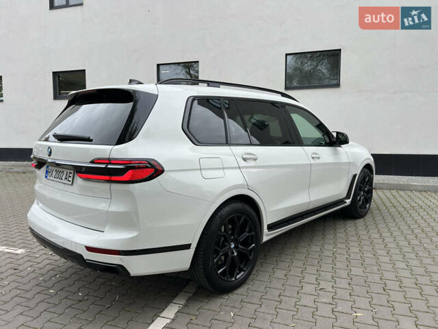 Белый БМВ X7, объемом двигателя 3 л и пробегом 130 тыс. км за 53100 $, фото 15 на Automoto.ua
