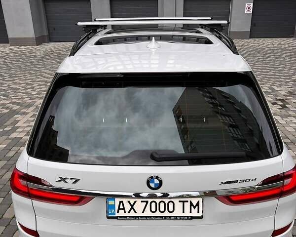 Белый БМВ X7, объемом двигателя 2.99 л и пробегом 99 тыс. км за 71999 $, фото 10 на Automoto.ua