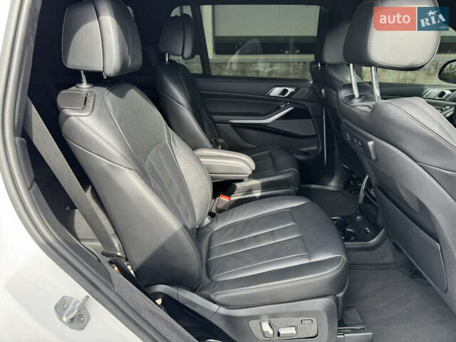 Білий БМВ X7, об'ємом двигуна 3 л та пробігом 166 тис. км за 64500 $, фото 36 на Automoto.ua