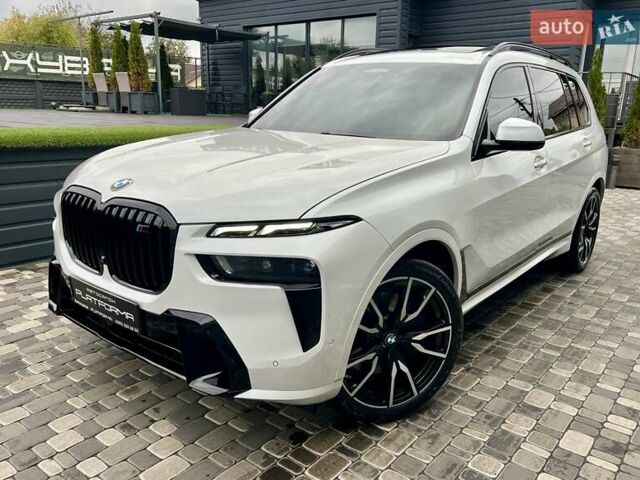 Белый БМВ X7, объемом двигателя 4.39 л и пробегом 68 тыс. км за 72900 $, фото 5 на Automoto.ua
