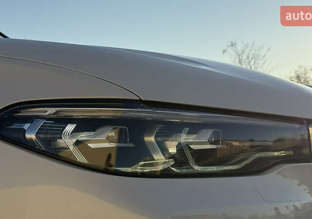 Белый БМВ X7, объемом двигателя 3 л и пробегом 126 тыс. км за 54000 $, фото 9 на Automoto.ua