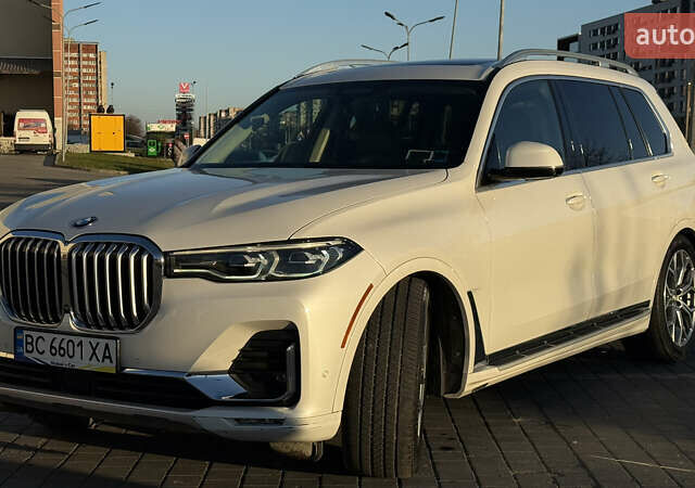 Белый БМВ X7, объемом двигателя 3 л и пробегом 126 тыс. км за 54000 $, фото 1 на Automoto.ua