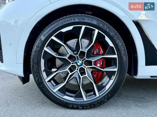 Белый БМВ X7, объемом двигателя 3 л и пробегом 109 тыс. км за 67000 $, фото 18 на Automoto.ua