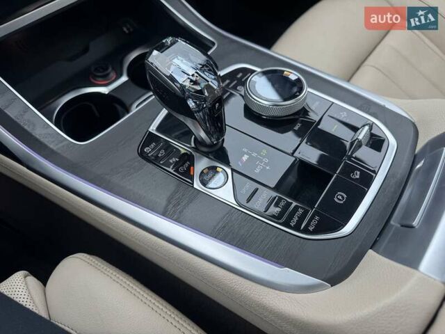 Белый БМВ X7, объемом двигателя 2.99 л и пробегом 98 тыс. км за 79000 $, фото 32 на Automoto.ua