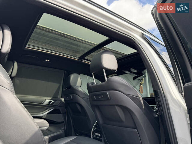 Білий БМВ X7, об'ємом двигуна 3 л та пробігом 166 тис. км за 64500 $, фото 42 на Automoto.ua