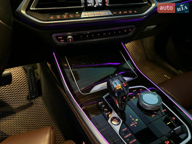 Білий БМВ X7, об'ємом двигуна 2.99 л та пробігом 83 тис. км за 74000 $, фото 20 на Automoto.ua