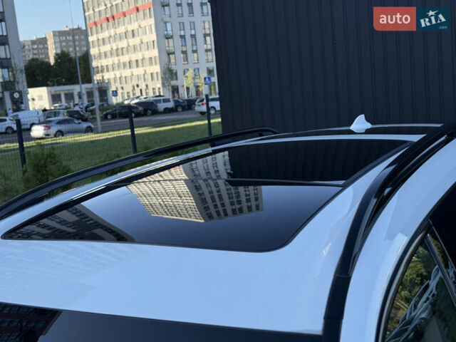 Белый БМВ X7, объемом двигателя 3 л и пробегом 109 тыс. км за 67000 $, фото 19 на Automoto.ua