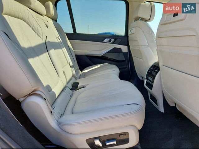 Белый БМВ X7, объемом двигателя 3 л и пробегом 133 тыс. км за 55000 $, фото 10 на Automoto.ua