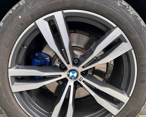 Белый БМВ X7, объемом двигателя 2.99 л и пробегом 99 тыс. км за 71999 $, фото 17 на Automoto.ua