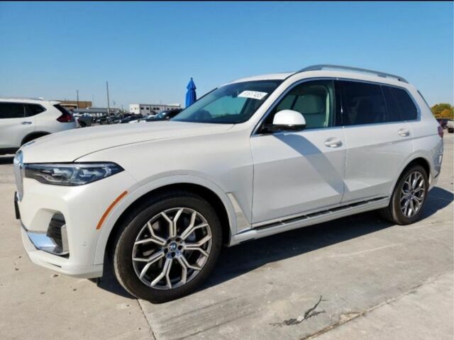 Белый БМВ X7, объемом двигателя 3 л и пробегом 133 тыс. км за 34000 $, фото 1 на Automoto.ua