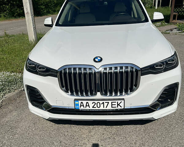 Белый БМВ X7, объемом двигателя 2.99 л и пробегом 31 тыс. км за 78000 $, фото 13 на Automoto.ua