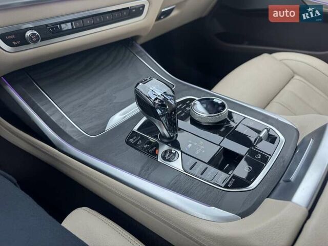 Белый БМВ X7, объемом двигателя 2.99 л и пробегом 98 тыс. км за 79000 $, фото 1 на Automoto.ua