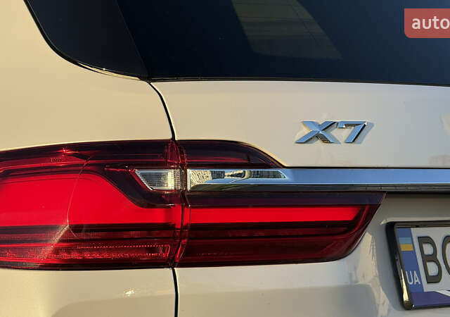 Белый БМВ X7, объемом двигателя 3 л и пробегом 126 тыс. км за 54000 $, фото 5 на Automoto.ua
