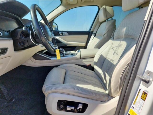 Белый БМВ X7, объемом двигателя 3 л и пробегом 133 тыс. км за 34000 $, фото 6 на Automoto.ua