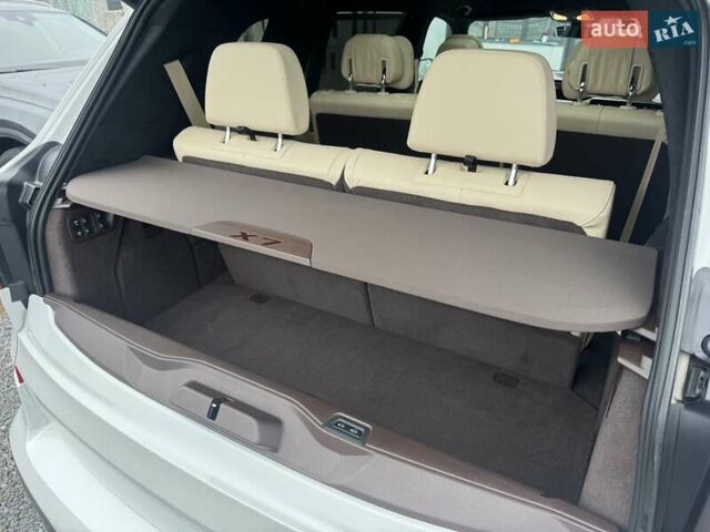 Белый БМВ X7, объемом двигателя 2.99 л и пробегом 98 тыс. км за 79000 $, фото 67 на Automoto.ua