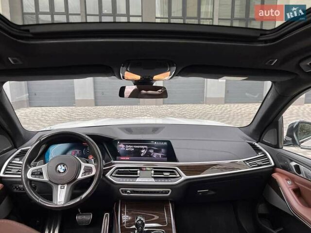 Белый БМВ X7, объемом двигателя 2.99 л и пробегом 99 тыс. км за 71999 $, фото 32 на Automoto.ua