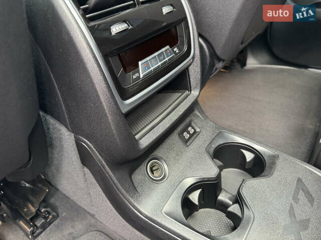Білий БМВ X7, об'ємом двигуна 3 л та пробігом 166 тис. км за 64500 $, фото 54 на Automoto.ua