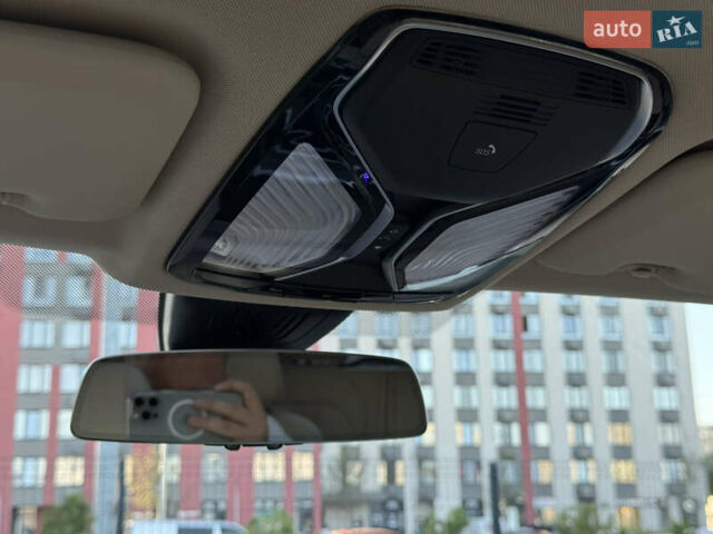 Белый БМВ X7, объемом двигателя 3 л и пробегом 109 тыс. км за 67000 $, фото 33 на Automoto.ua