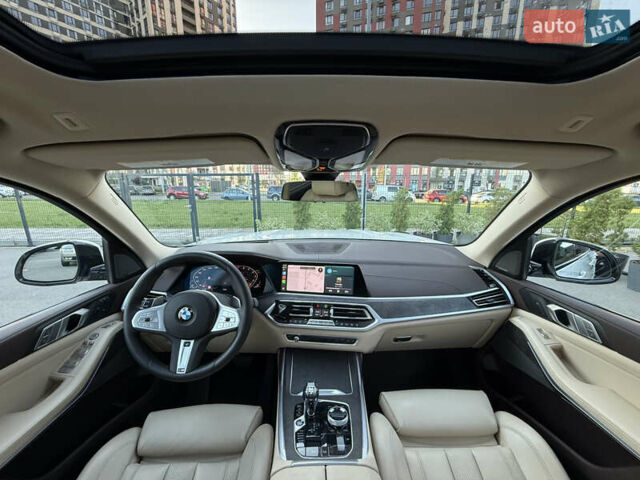 Белый БМВ X7, объемом двигателя 3 л и пробегом 109 тыс. км за 67000 $, фото 23 на Automoto.ua