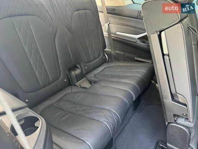 Белый БМВ X7, объемом двигателя 2.99 л и пробегом 137 тыс. км за 64500 $, фото 30 на Automoto.ua