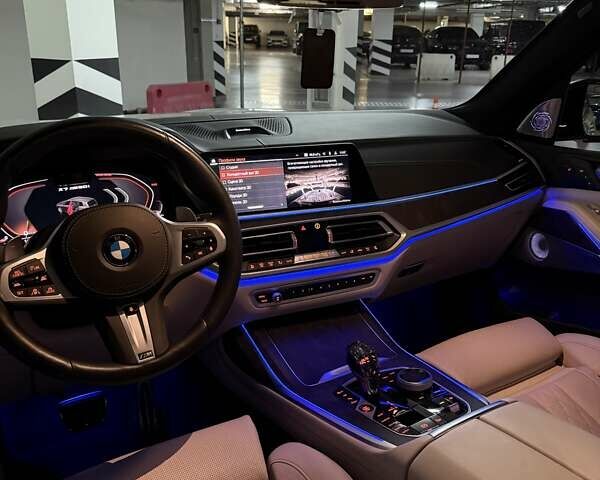 Белый БМВ X7, объемом двигателя 4.39 л и пробегом 41 тыс. км за 85500 $, фото 60 на Automoto.ua