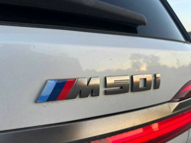 Белый БМВ X7, объемом двигателя 4.4 л и пробегом 126 тыс. км за 58500 $, фото 16 на Automoto.ua