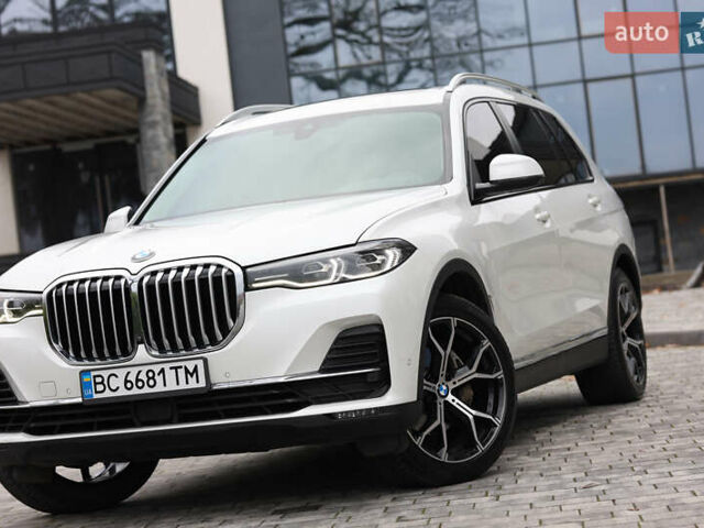 Белый БМВ X7, объемом двигателя 2.99 л и пробегом 141 тыс. км за 61000 $, фото 4 на Automoto.ua
