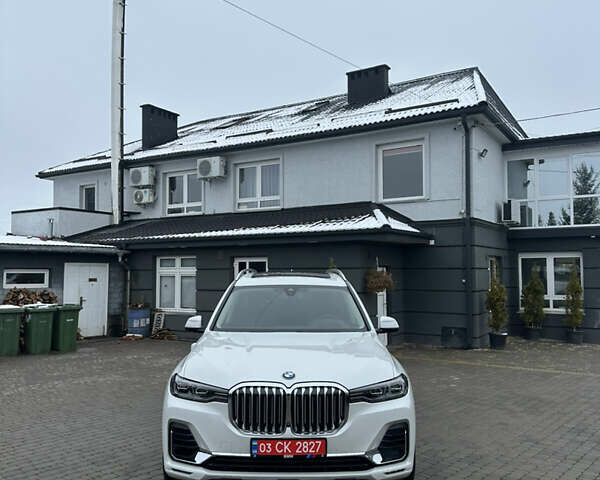 Белый БМВ X7, объемом двигателя 3 л и пробегом 154 тыс. км за 48999 $, фото 11 на Automoto.ua