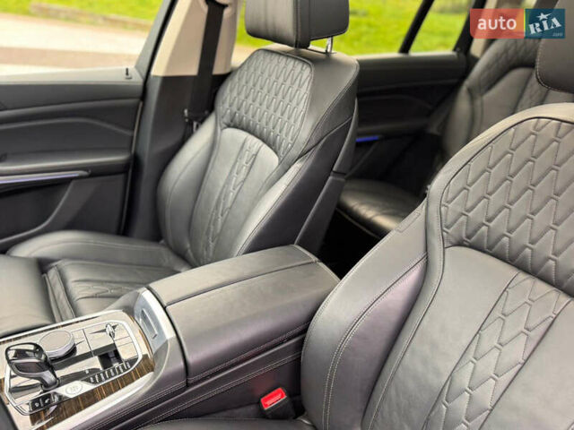 Белый БМВ X7, объемом двигателя 2.99 л и пробегом 140 тыс. км за 64200 $, фото 15 на Automoto.ua