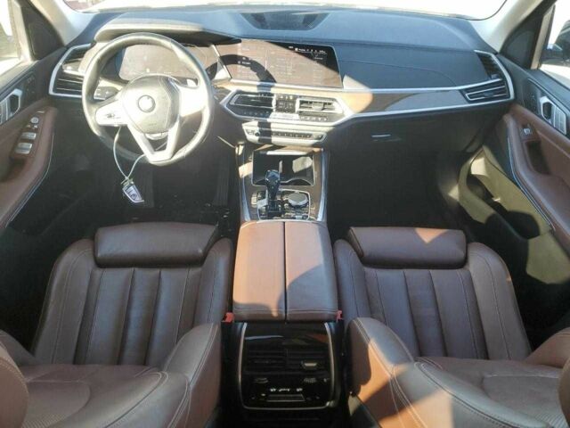 Белый БМВ X7, объемом двигателя 3 л и пробегом 96 тыс. км за 43100 $, фото 7 на Automoto.ua