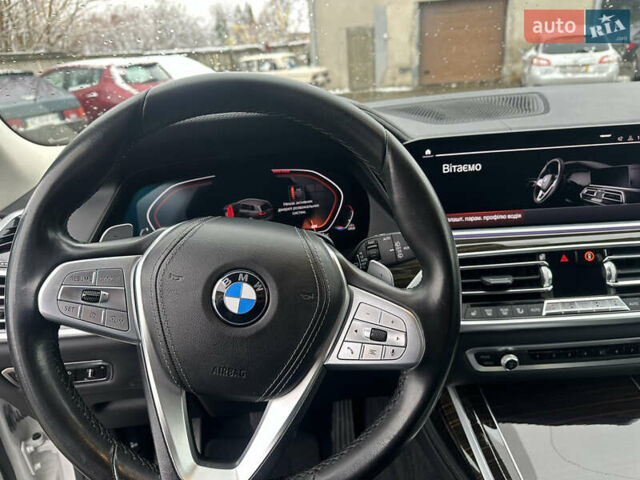 Белый БМВ X7, объемом двигателя 3 л и пробегом 154 тыс. км за 48999 $, фото 79 на Automoto.ua