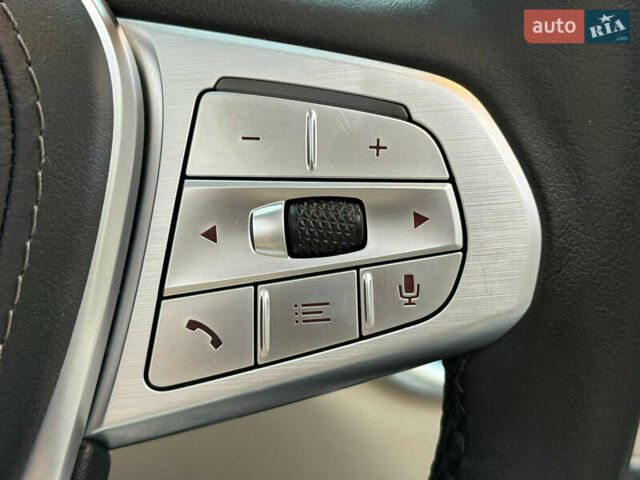 Белый БМВ X7, объемом двигателя 2.99 л и пробегом 83 тыс. км за 83000 $, фото 77 на Automoto.ua