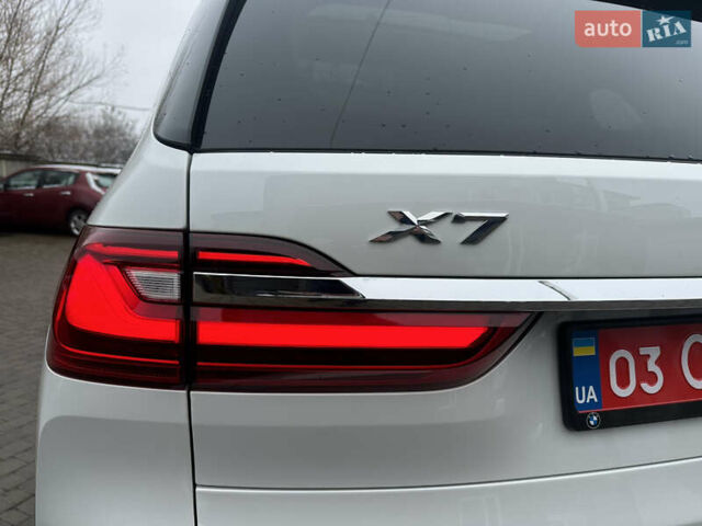 Белый БМВ X7, объемом двигателя 3 л и пробегом 154 тыс. км за 48999 $, фото 23 на Automoto.ua