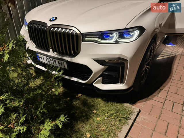 Белый БМВ X7, объемом двигателя 4.39 л и пробегом 130 тыс. км за 66000 $, фото 1 на Automoto.ua
