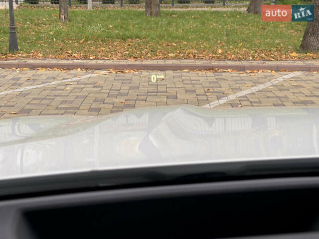 Белый БМВ X7, объемом двигателя 4.39 л и пробегом 130 тыс. км за 66000 $, фото 13 на Automoto.ua