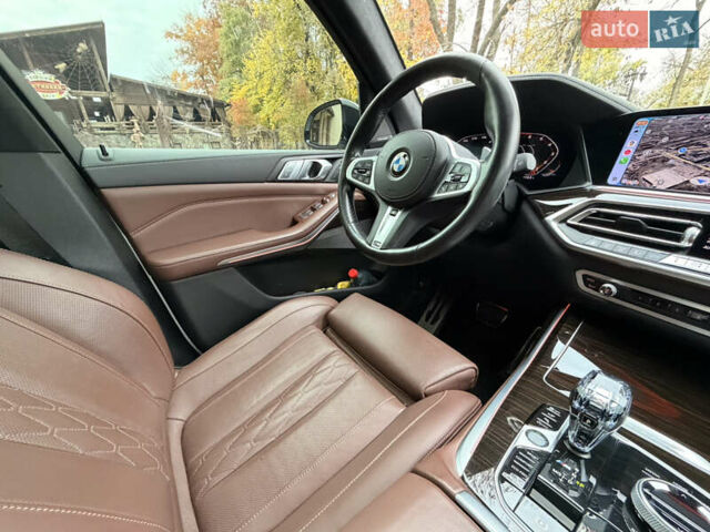 Белый БМВ X7, объемом двигателя 4.39 л и пробегом 130 тыс. км за 66000 $, фото 23 на Automoto.ua