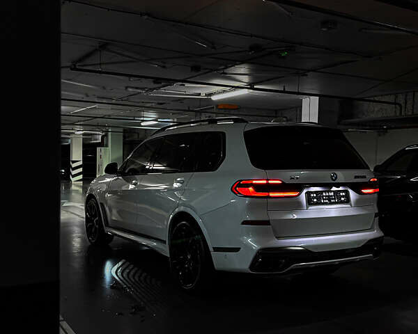 Белый БМВ X7, объемом двигателя 4.39 л и пробегом 41 тыс. км за 85500 $, фото 19 на Automoto.ua