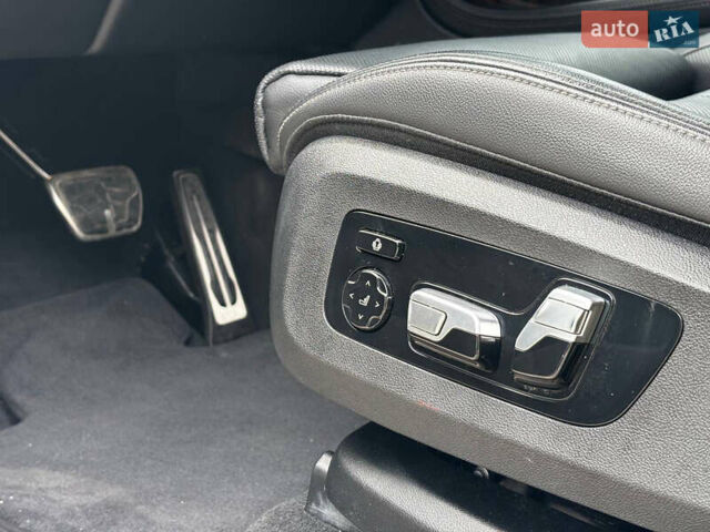 Білий БМВ X7, об'ємом двигуна 4.39 л та пробігом 129 тис. км за 61900 $, фото 27 на Automoto.ua