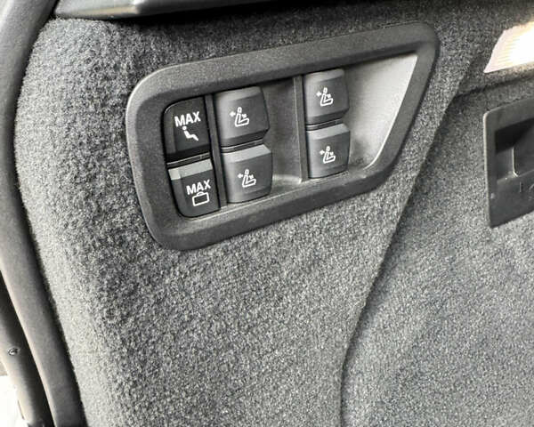 Белый БМВ X7, объемом двигателя 2.99 л и пробегом 135 тыс. км за 64800 $, фото 25 на Automoto.ua