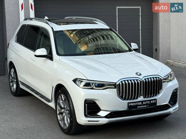 Белый БМВ X7, объемом двигателя 2.99 л и пробегом 83 тыс. км за 86000 $, фото 10 на Automoto.ua