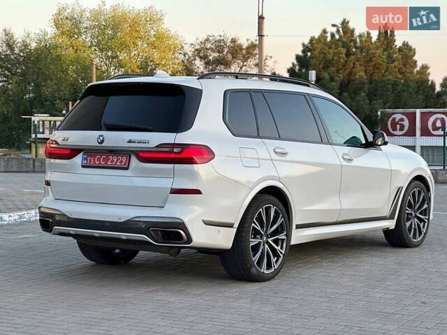 Белый БМВ X7, объемом двигателя 4.39 л и пробегом 126 тыс. км за 58500 $, фото 5 на Automoto.ua